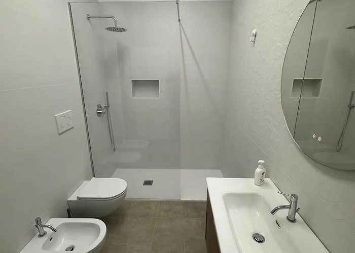 Casa Nonna Lina E Rosa Lägenhet